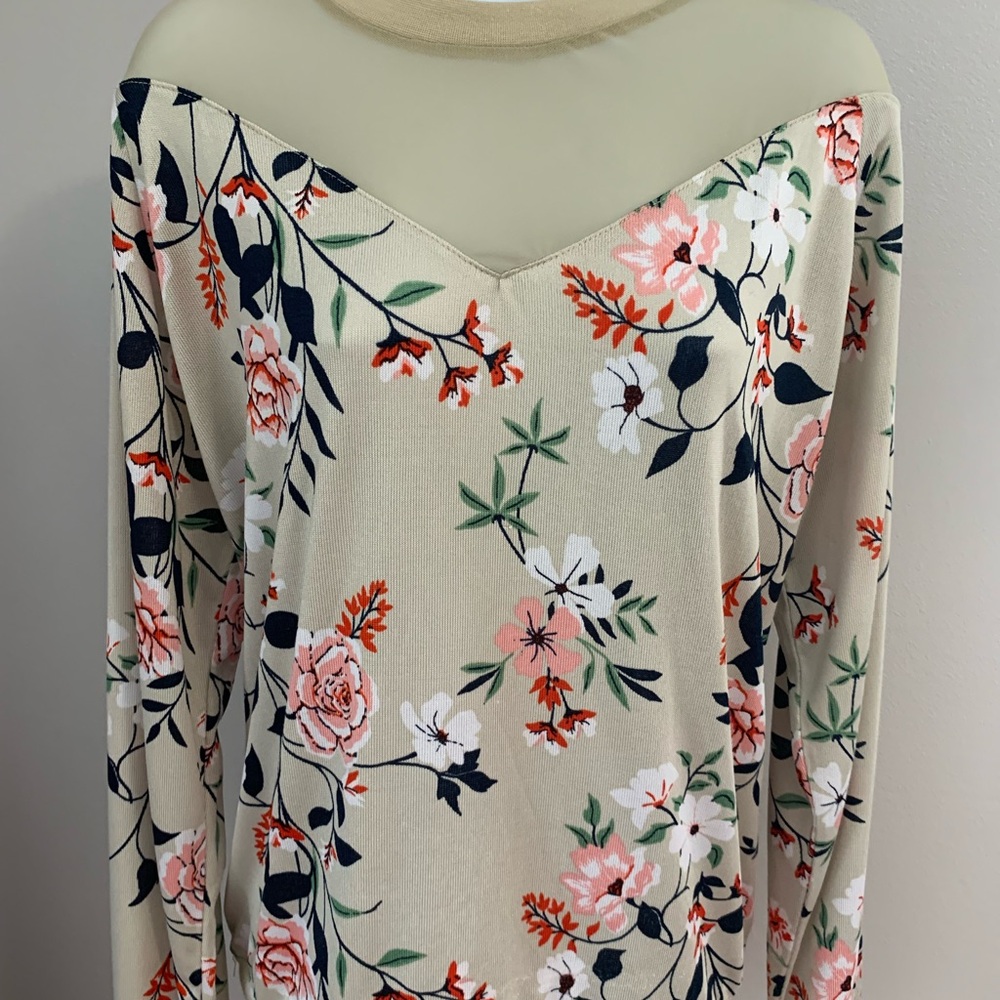 Lula Roe Floral & Mesh Top - Picture 3 of 16